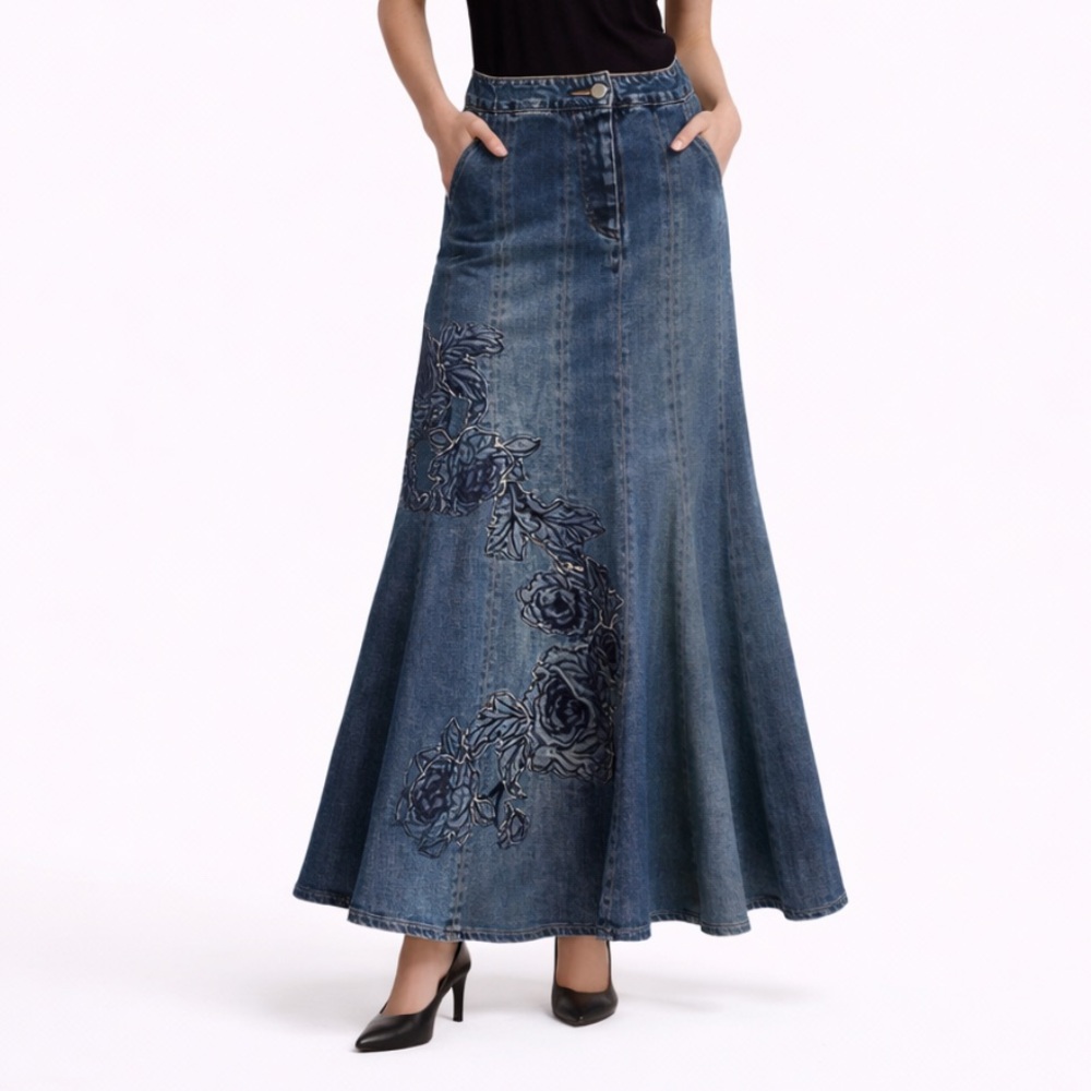 Roberto Cavalli Denim Skirt with Embroidery
